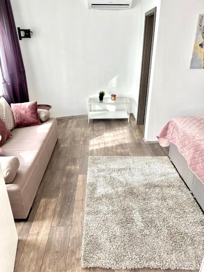 D&A Apartment With Private Swimming Pool Pula Luaran gambar